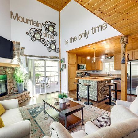 Remodeled Crestline Retreat Walk To Lake Gregory! Ngoại thất bức ảnh