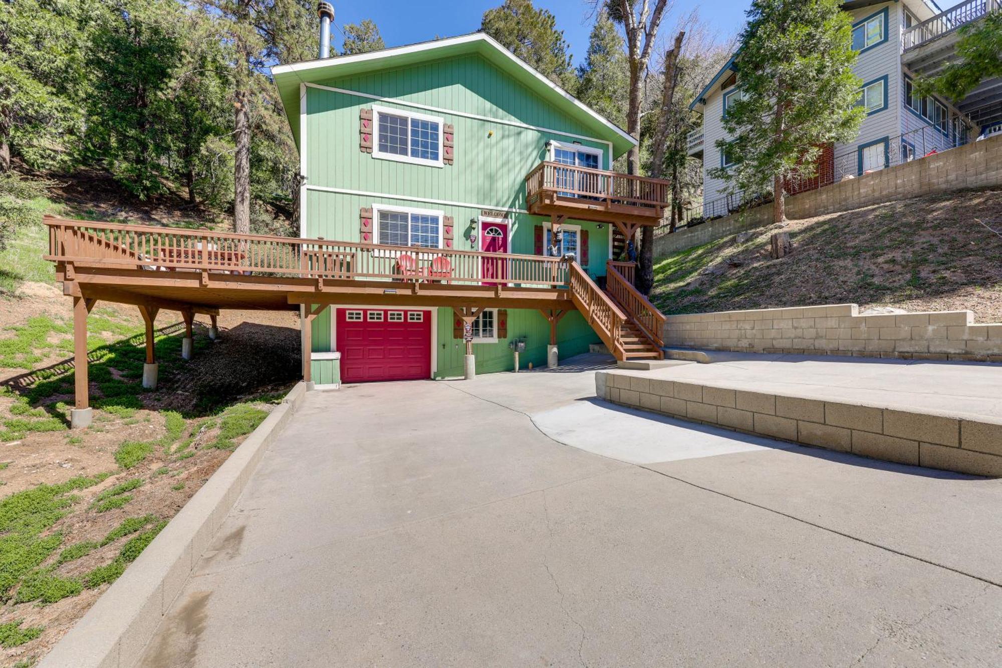 Remodeled Crestline Retreat Walk To Lake Gregory! Ngoại thất bức ảnh