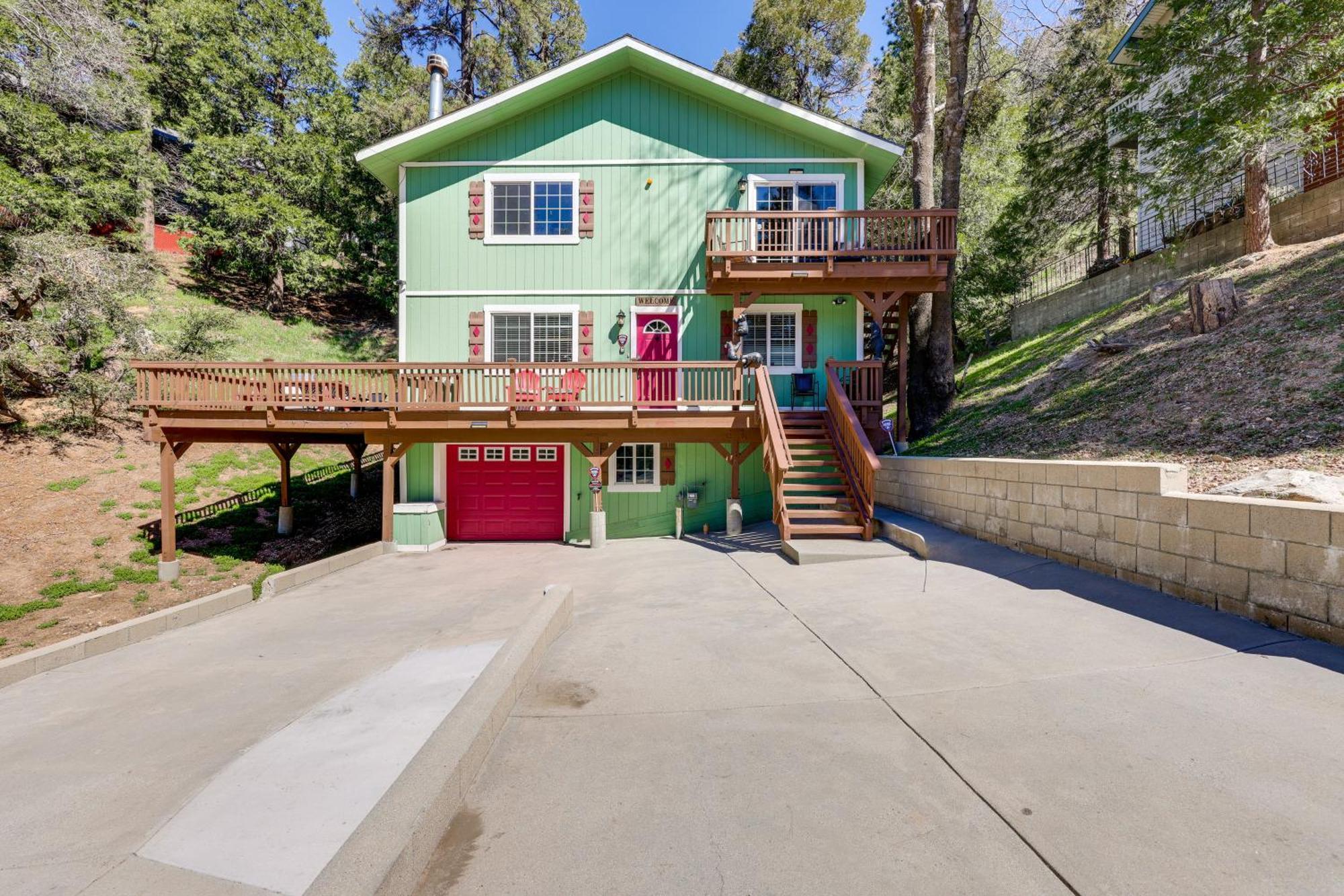 Remodeled Crestline Retreat Walk To Lake Gregory! Ngoại thất bức ảnh